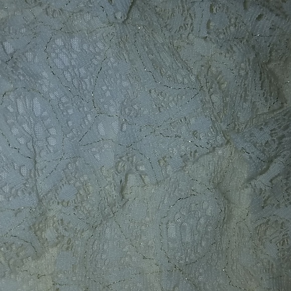 Tank - Picture 2 of 2